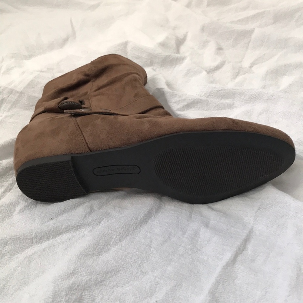 8.5 Andrew Geller Mercer Booties - Picture 7 of 10